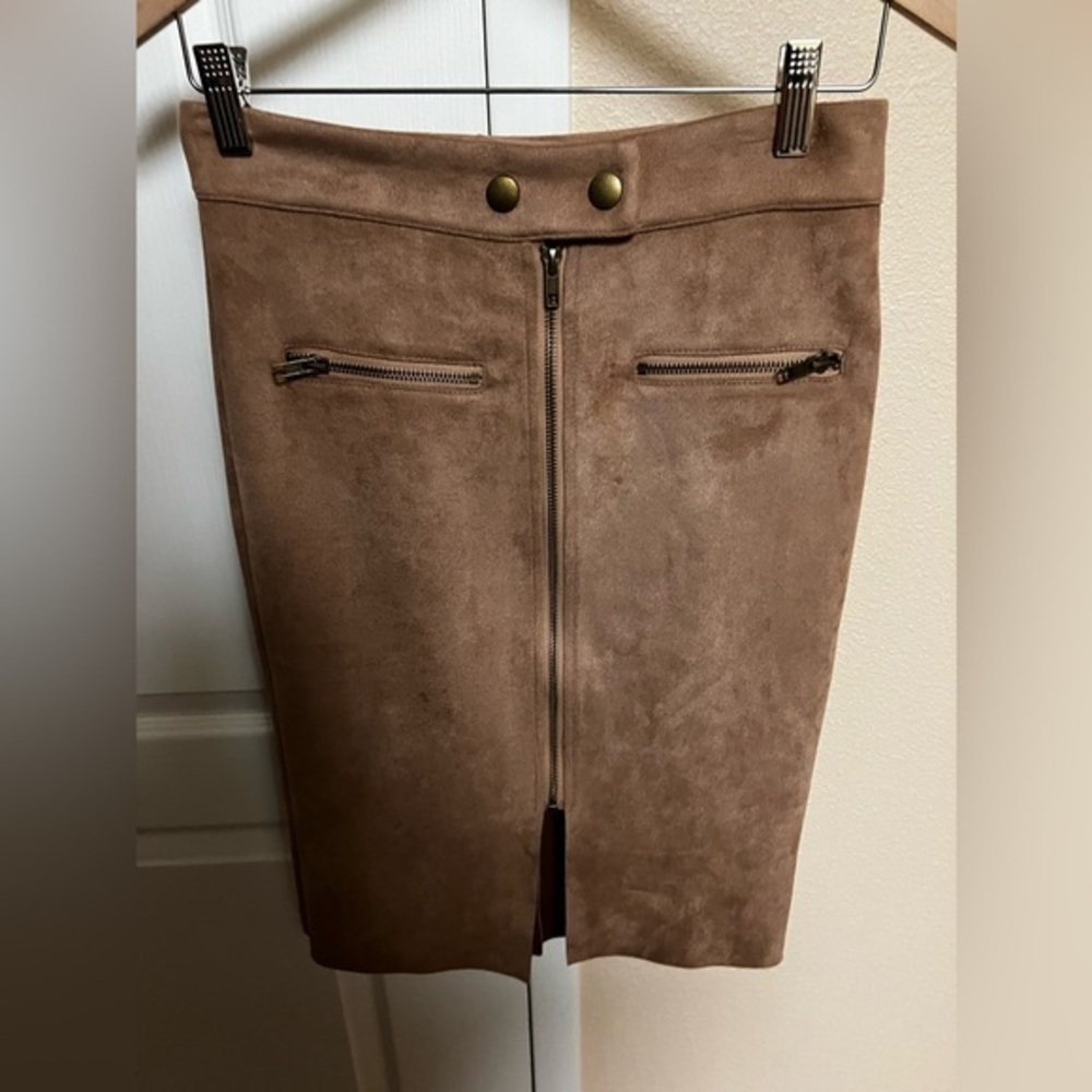 Fate Faux Brown Suede Skirt Zipper Knee Length Size Medium